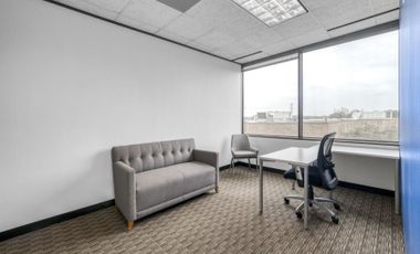 Access professional office space in Regus The Vida