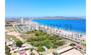 Se arrienda terreno frente al mar en Coquimbo