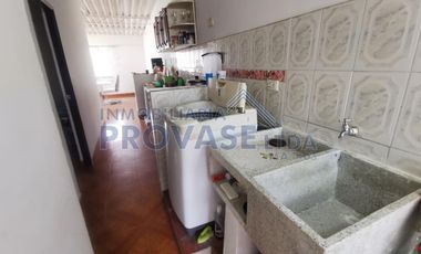 CASA en VENTA en Los Patios Doce de Octubre