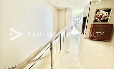 SANTA MARIA COURT PENTHOUSE / SANTA MARIA / VENTA o ALQUILER