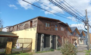 Propiedad comercial centro Pucón, terreno 433,5 m2 a pasos Av. O’Higgins y playa