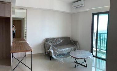 Disewakan Apartement Embarcadero Bintaro Tangerang Selatan 2 Bedroom Tower West Lantai 36 Fully Furnished