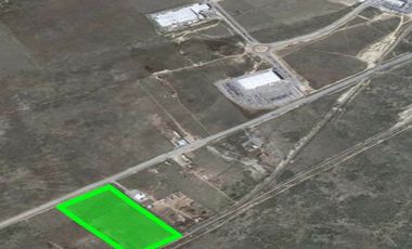 Terreno industrial en Saltillo,   8.5 hestareas frente a carretera a Zacatecas cercas de parque industrial, saltillo , Coahuila