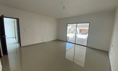 Casa en Fraccionamiento en José G Parres, Jiutepec, Morelos CAEN-Er-942-Fr