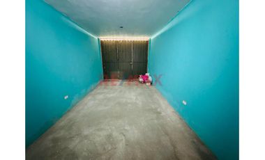 Venta De Terreno En La Rinconada (Con Construccion De 1 Piso Y Bases Para 4 Pisos)
