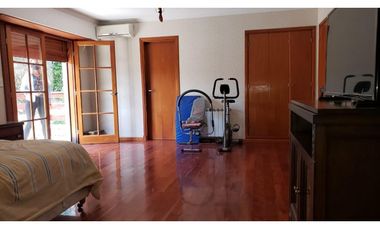 Chalet 4 ambientes con quincho Sierra de Los Padres