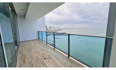 SE VENDE GRAND TOWER MODELO A - PUNTA PACIFICA