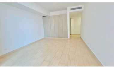 SE VENDE GRAND TOWER MODELO A - PUNTA PACIFICA