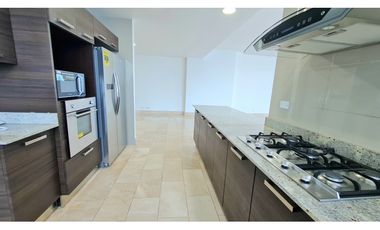 SE VENDE GRAND TOWER MODELO A - PUNTA PACIFICA