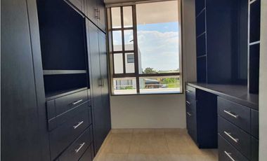 Casa En Venta En Fusagasugá, Conjunto Cerrado Con Piscina Sector Indio