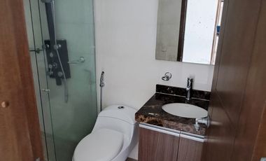 apartamento en arriendo en cabecera del llano. Cod A108161