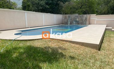 Quinta en Venta en Carretera Nacional, Santiago, N.L.