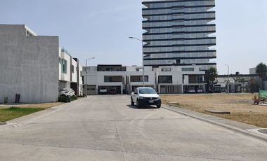VENTA DE TERRENO DE 398 M2 EN RESIDENCIAL SANTA TERESA, A MTRS. DE UDLAP