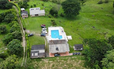 finca en venta en la junca. Cod V12308