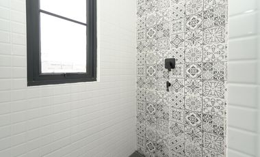 Rumah 3 Lantai 15 Menit ke Cibubur Junction Dibantu KPR J-42557