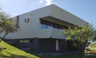 Casa en Alquiler Temporario Barrio Causana