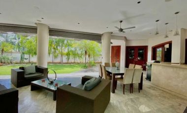 LUJOSA CASA- COSTA DEL ESTE -  ALQUILER O VENTA
