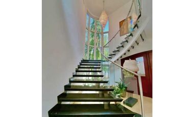 LUJOSA CASA- COSTA DEL ESTE -  ALQUILER O VENTA