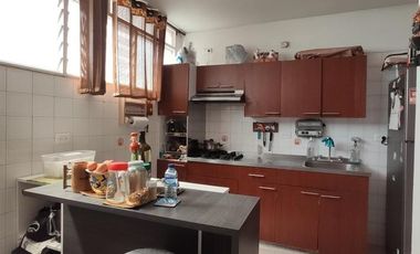 apartamento en venta en los caobos. Cod V26239