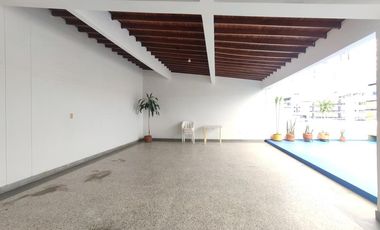 apartamento en venta en los caobos. Cod V26239