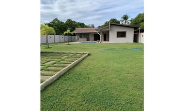 AB Se Vende Casa de Playa en Gorgona $ 340k