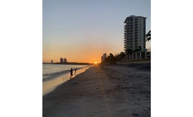 AB Se Vende Casa de Playa en Gorgona $ 340k