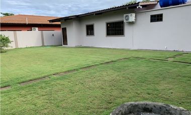AB Se Vende Casa de Playa en Gorgona $ 340k