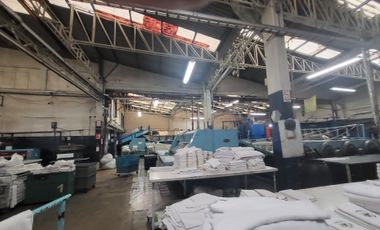 Cd. Neza: Bodega en Parque Industrial