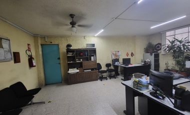 Cd. Neza: Bodega en Parque Industrial