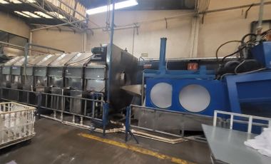 Cd. Neza: Bodega en Parque Industrial