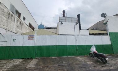 Cd. Neza: Bodega en Parque Industrial