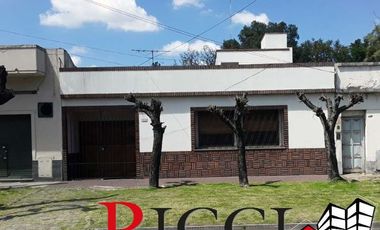 Casa en venta en Quilmes Oeste