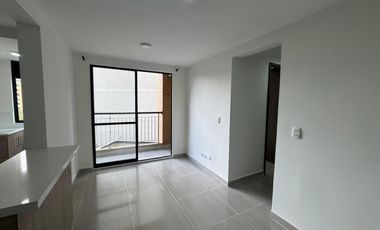 apartamento en arriendo en cimarrona. Cod A213214