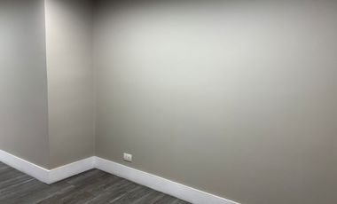 oficina en arriendo en chico alto. Cod A52014