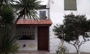 VENTA CASA  4 AMB. (ANTICIPO  a convenir.-C/FINANCIAC.DUEÑO)