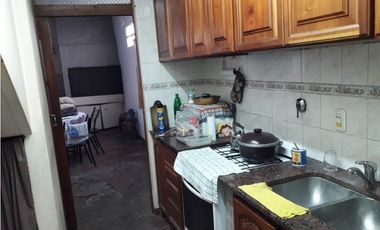 VENTA CASA  4 AMB. (ANTICIPO  a convenir.-C/FINANCIAC.DUEÑO)