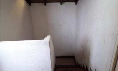 VENTA CASA  4 AMB. (ANTICIPO  a convenir.-C/FINANCIAC.DUEÑO)