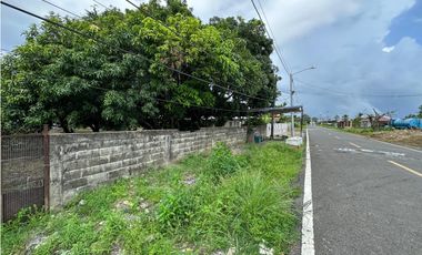 Se vende Terreno con Casa en Pacora