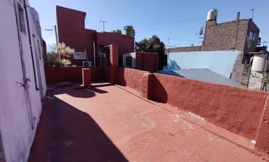 VENTA en BLOCK- CASA 3 AMB + DPTO. 3 AMB- NAÓN AL 4300- BILLINGHURST- SAN MARTÍN