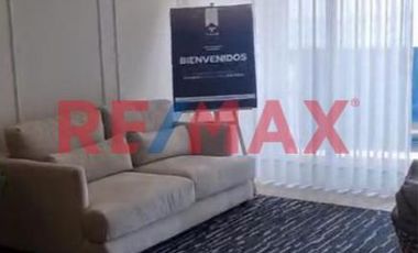 Residencial En La Primera Fila Del Malecon