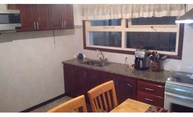 chalet 4 dormitorios calle cabrera al 2900