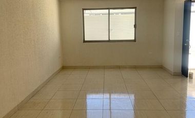 Casa residencial con recamara planta baja Bosques Amalucan Puebla pue