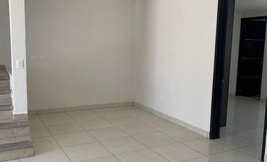 Casa residencial con recamara planta baja Bosques Amalucan Puebla pue
