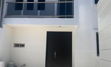 Casa residencial con recamara planta baja Bosques Amalucan Puebla pue