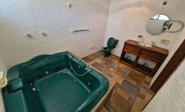 Casa estilo campestre de un piso, muy amplia