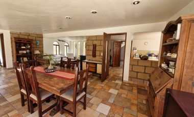 Casa estilo campestre de un piso, muy amplia