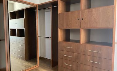 Moderna Casa en  Venta en Lomas de Angelopolis.Ubicada a minutos de Sonata