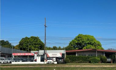 Venta de terreno con dos casas en Vía Panamericana, David Chiriquí