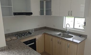 apartamento en arriendo en ciudad santa bárbara. Cod A119717