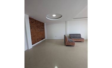 En venta  villa  de 3 habitaciones cerca terminal T. Manta.